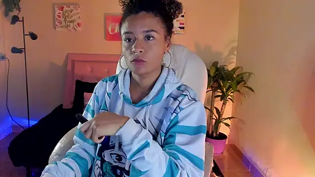 keyla roberts777 online show from 02/26/25, 04:25