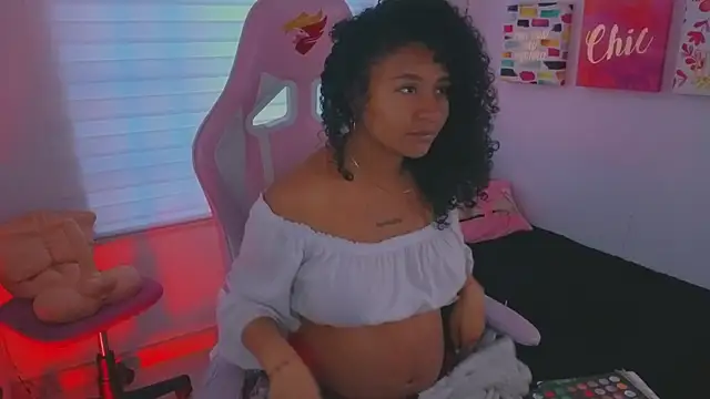 keyla roberts777 online show from 09/24/25, 11:46