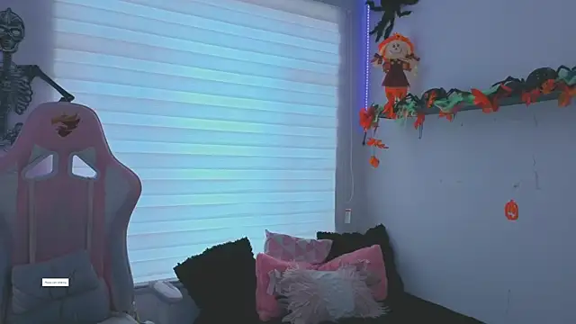 keyla roberts777 online show from 10/26/25, 01:06
