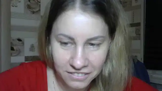 Snapshot of TherestlessKitty chatting on 11/20/25, 10:09 TherestlessKitty online show from 11/20/25, 10:09