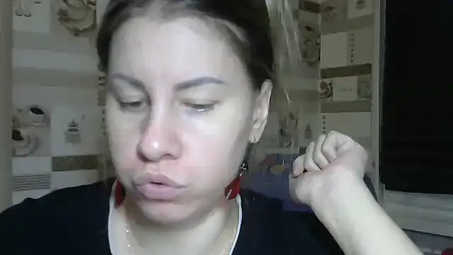 Snapshot of TherestlessKitty chatting on 11/28/25, 10:12 TherestlessKitty online show from 11/28/25, 10:12