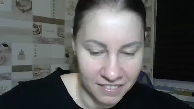 Snapshot of TherestlessKitty chatting on 01/15/26, 12:15 TherestlessKitty online show from 01/15/26, 12:15