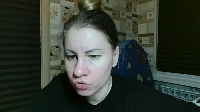 Snapshot of TherestlessKitty chatting on 03/01/26, 10:12 TherestlessKitty online show from 03/01/26, 10:12