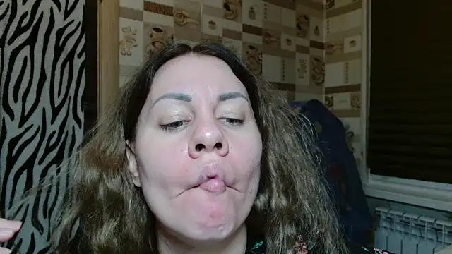 Snapshot of TherestlessKitty chatting on 03/12/26, 10:27 TherestlessKitty online show from 03/12/26, 10:27