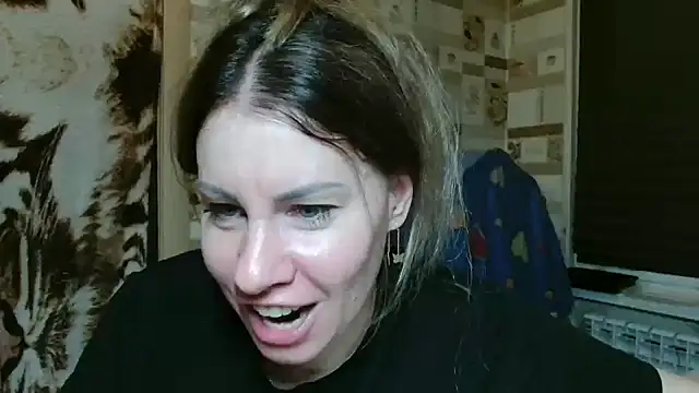 Snapshot of TherestlessKitty chatting on 03/15/26, 10:27 TherestlessKitty online show from 03/15/26, 10:27