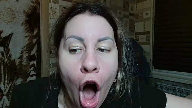 Snapshot of TherestlessKitty chatting on 03/18/26, 10:24 TherestlessKitty online show from 03/18/26, 10:24