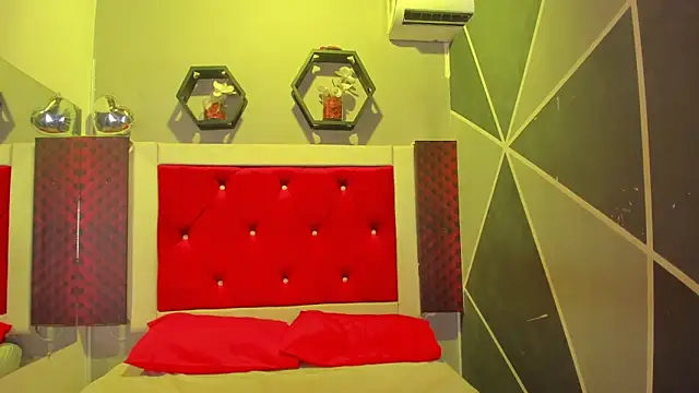 Karoll014 online show from 02/09/26, 12:09