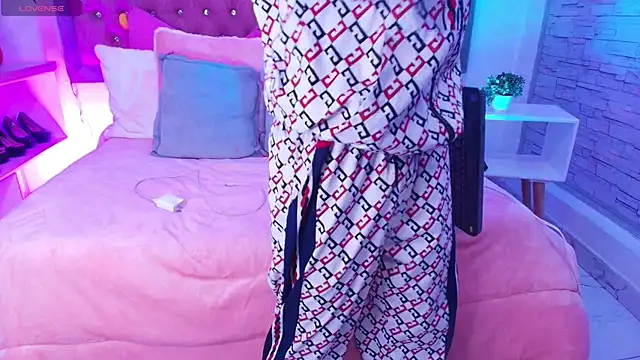 Tayzon Foxxx online show from 09/29/25, 12:43