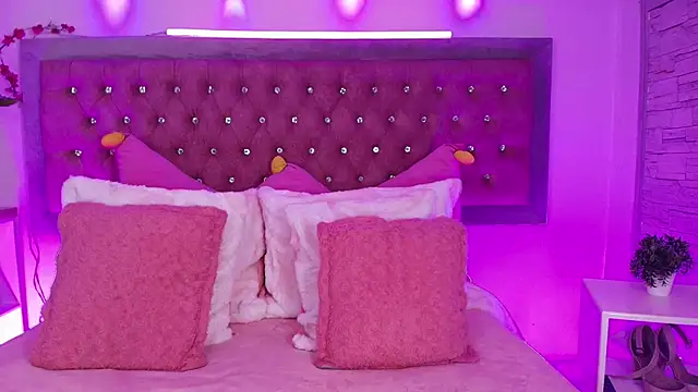 Tayzon Foxxx online show from 10/01/25, 12:55