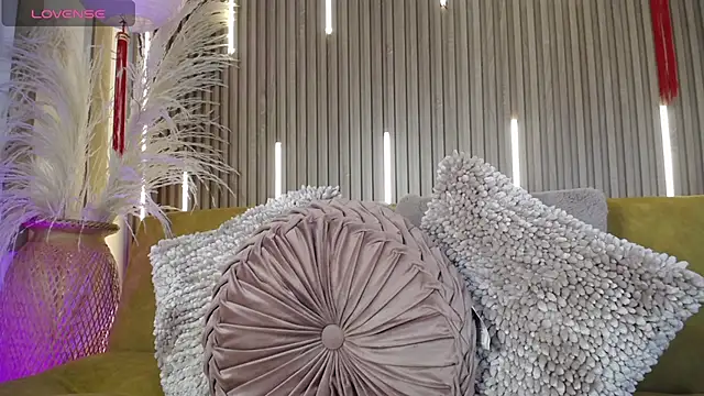 Tayzon Foxxx online show from 03/18/26, 08:23