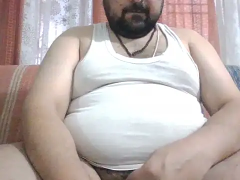 Snapshot of ARYANAVAILABLE chatting on 04/22/26, 08:17 ARYANAVAILABLE online show from 04/22/26, 08:17