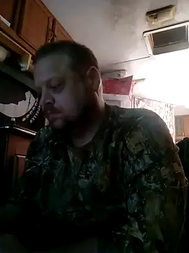 Snapshot of tjmacksjr chatting on 12/15/24, 01:57 tjmacksjr online show from 12/15/24, 01:57