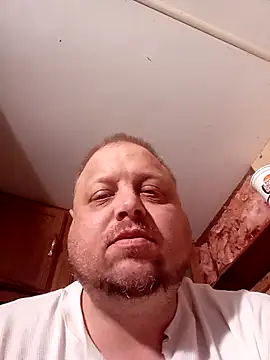 Snapshot of tjmacksjr chatting on 03/21/25, 03:01 tjmacksjr online show from 03/21/25, 03:01