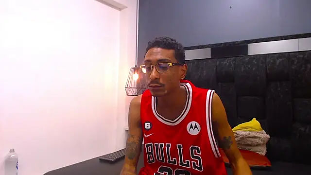 Jose Smoke online show from 10/31/25, 03:40