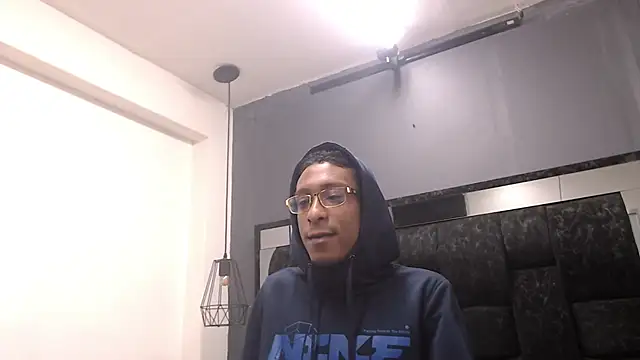 Jose Smoke online show from 12/14/25, 01:05