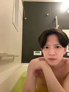 yuuuuma578 online show from 11/22/25, 02:05