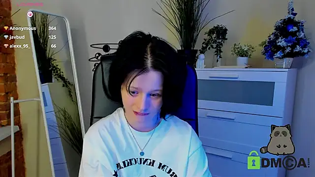 Alina Mills online show from 01/12/25, 05:11