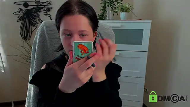 Alina Mills online show from 02/21/25, 10:50