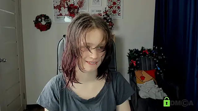 Snapshot of Alina_Mills chatting on 01/14/26, 08:53 Alina Mills online show from 01/14/26, 08:53