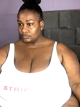 bustytitsxxx online show from 10/20/25, 04:02