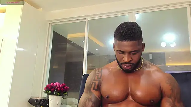 Snapshot of Makonneen chatting on 02/25/25, 06:47 Makonneen online show from 02/25/25, 06:47