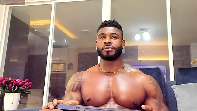 Snapshot of Makonneen chatting on 03/08/25, 07:49 Makonneen online show from 03/08/25, 07:49