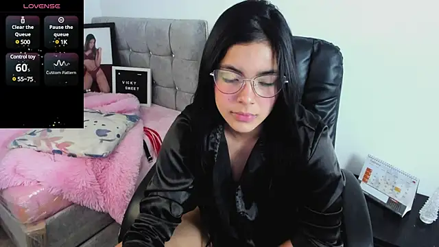  Vicky sweet online show from 02/07/25, 11:55