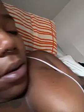 Goddess Nafeesha online show from 11/08/25, 03:34