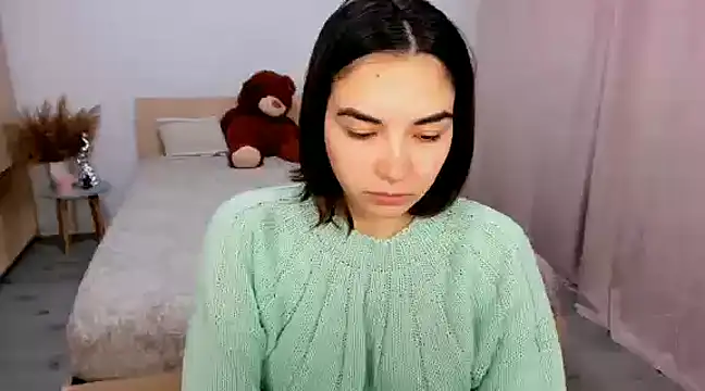 Alexa Dolly12 online show from 12/13/24, 08:51