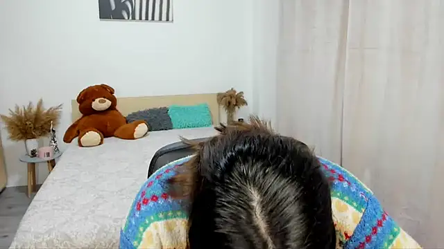 Alexa Dolly12 online show from 03/01/25, 05:52