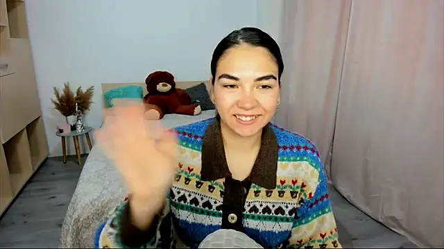 Alexa Dolly12 online show from 11/08/25, 06:57