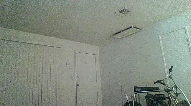 Snapshot of freakzmexx chatting on 12/09/24, 01:18 freakzmexx online show from 12/09/24, 01:18