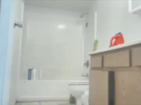 Snapshot of freakzmexx chatting on 12/22/24, 02:49 freakzmexx online show from 12/22/24, 02:49