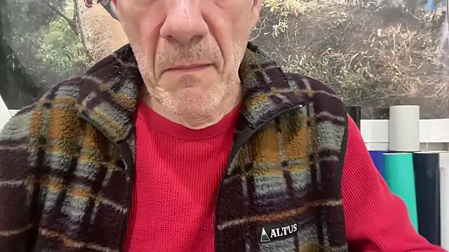 Snapshot of tauromolo chatting on 03/04/26, 02:17 tauromolo online show from 03/04/26, 02:17