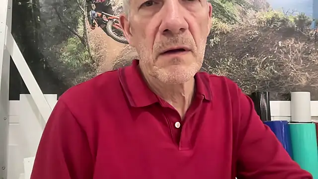 Snapshot of tauromolo chatting on 04/01/26, 01:28 tauromolo online show from 04/01/26, 01:28