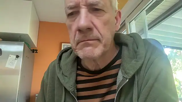 Snapshot of tauromolo chatting on 04/07/26, 04:18 tauromolo online show from 04/07/26, 04:18