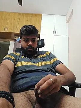 Snapshot of Hornie_small_Dick01 chatting on 02/16/26, 12:45 Hornie small Dick01 online show from 02/16/26, 12:45