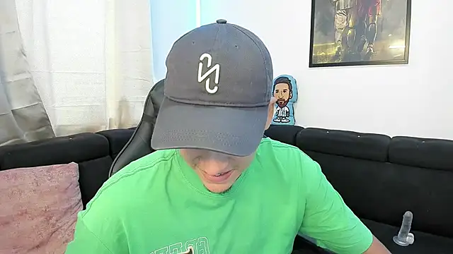 mad maxxx2 online show from 02/18/25, 01:22