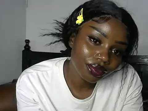 Snapshot of juicyblaqebony chatting on 10/30/25, 10:27 juicyblaqebony online show from 10/30/25, 10:27