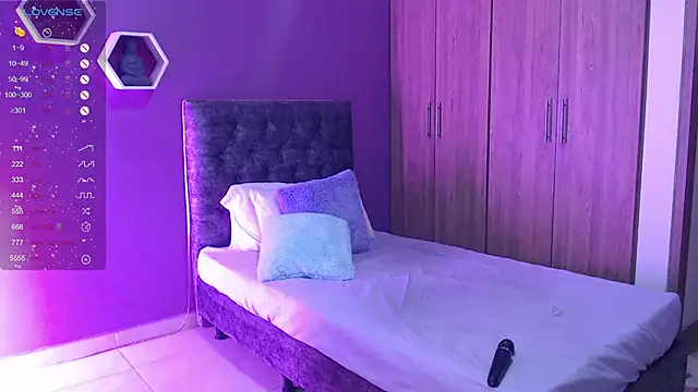 Medelynevans1 online show from 02/26/25, 03:52