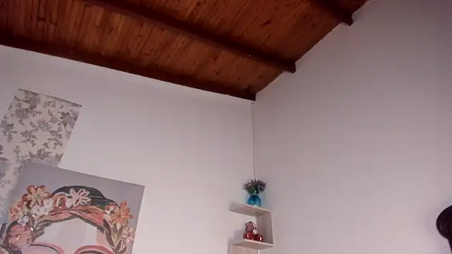 Snapshot of chantall_smith chatting on 02/28/25, 01:36 chantall smith online show from 02/28/25, 01:36