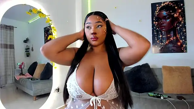 Snapshot of chantall_smith chatting on 10/11/25, 12:04 chantall smith online show from 10/11/25, 12:04