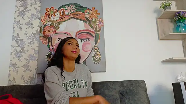 Snapshot of taty_miller chatting on 11/19/25, 08:20 taty miller online show from 11/19/25, 08:20