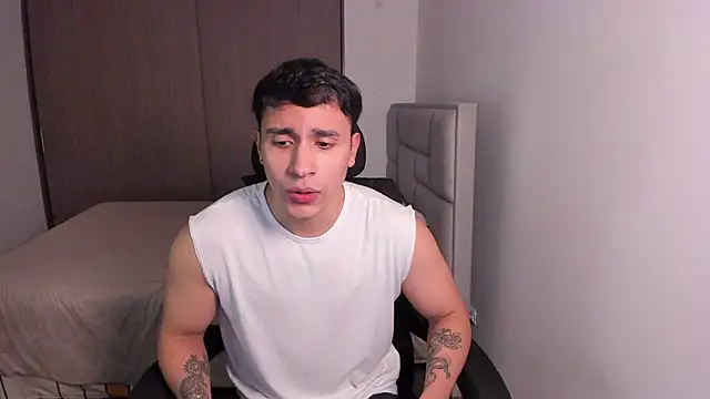 JayMarcos  online show from 01/05/25, 02:38