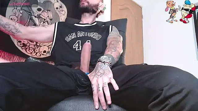 Snapshot of ren_stipee chatting on 11/16/25, 09:31 ren stipee online show from 11/16/25, 09:31