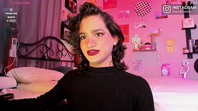 Snapshot of Aaron_Darkus chatting on 03/03/26, 01:12 Aaron Darkus online show from 03/03/26, 01:12