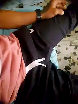 Snapshot of Nano3131 chatting on 10/28/25, 02:42 Nano3131 online show from 10/28/25, 02:42