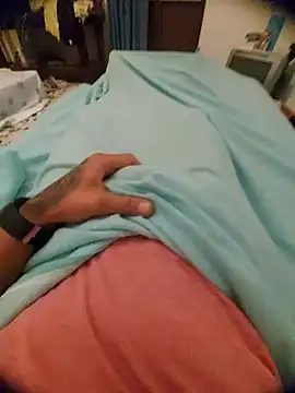 Snapshot of Nano3131 chatting on 10/29/25, 01:35 Nano3131 online show from 10/29/25, 01:35