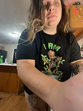 Snapshot of lairarose chatting on 12/29/24, 09:30 lairarose online show from 12/29/24, 09:30