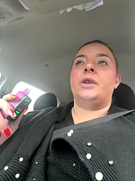 Snapshot of lairarose chatting on 10/30/25, 01:56 lairarose online show from 10/30/25, 01:56